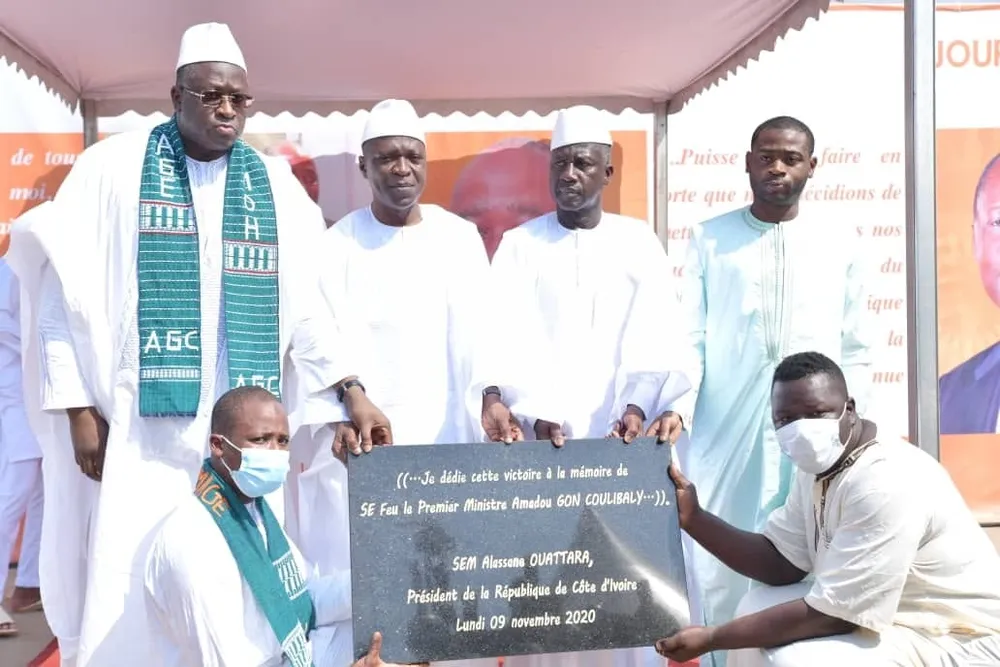 Hommage à Amadou Gon : le RHDP sur la tombe de l’ex-premier ministre