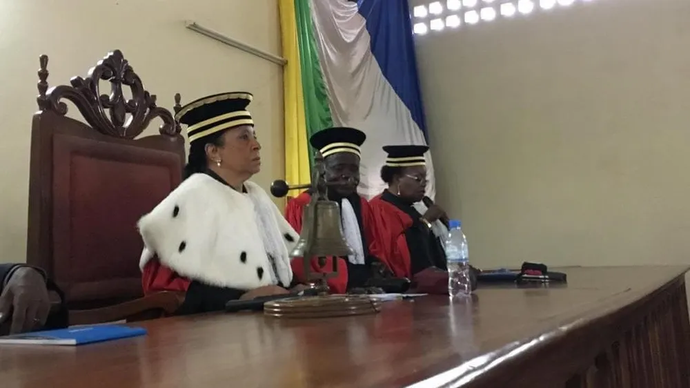 Présidentielle en Centrafrique : la Cour constitutionnelle rejette les requêtes visant le report des élections
