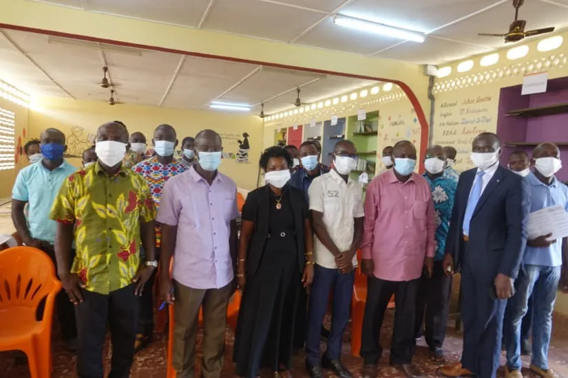 Bibliothèques scolaires en Côte d’Ivoire : bientôt obligatoires à Aboisso?