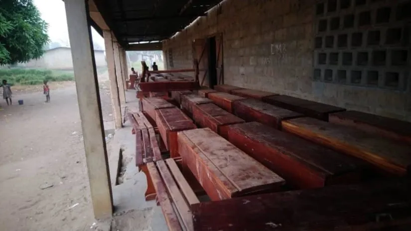 Don de 500 tables-bancs au lycée moderne de Tengrela