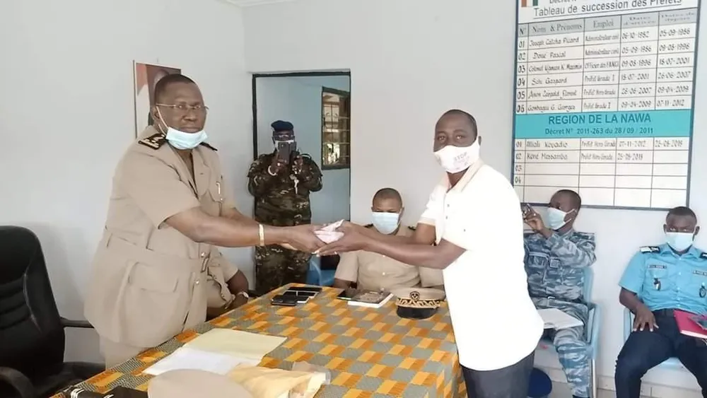 Incendie à Soubré: Alain Donwahi se montre solidaire