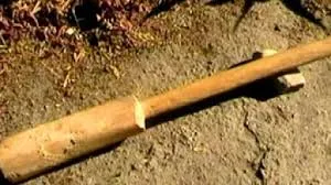 Un ivrogne assassine son ami à Kani