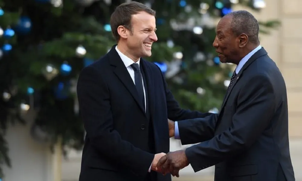 Emmanuel Macron testé positif au COVID-19, le PM et le PAN gardés en isolement