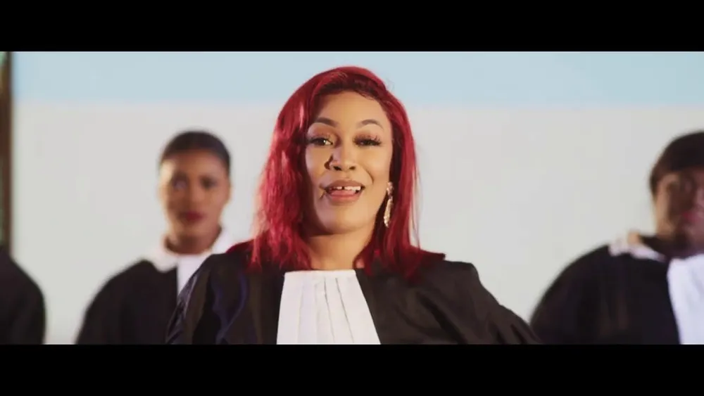 Clip officiel : « Sorry » de Josey sorti le 11 décembre 2020