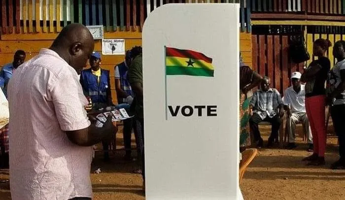 Réélection de Nana Akufo-Addo : l’opposition rejette la décision de la  Commission électorale