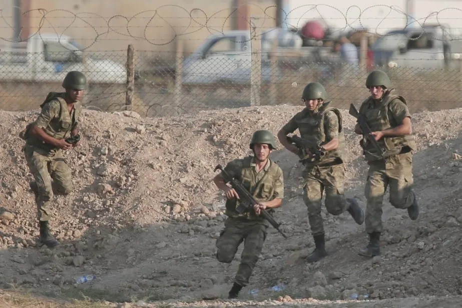 Un soldat turc et six soldats kurdes tués dans un affrontement en Syrie