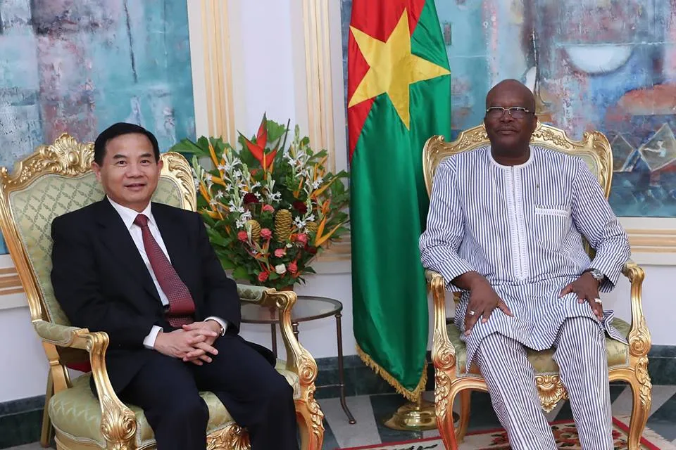 La Chine félicite Roch Kaboré pour sa réélection