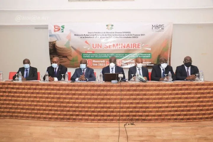Collectivités décentralisées à Grand-Bassam : les contrôleurs financiers en formation