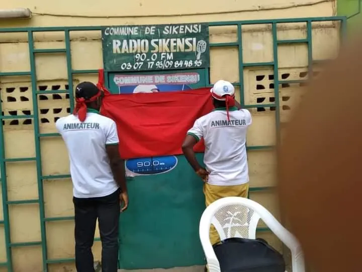 Grève des agents de la radio Sikensi FM