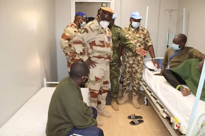 Mort des casques bleus ivoiriens : le Général Doumbia apporte la compassion de la nation