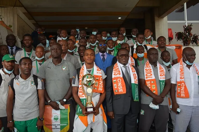 Les Eléphanteaux, vainqueurs du tournoi de l’UFOA B de retour à Abidjan