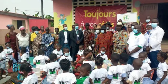 La Fondation BOA Côte d’Ivoire équipe une école maternelle à Dabou
