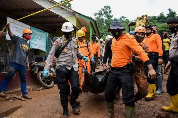 Glissement de terrain en Indonésie : le bilan atteint 36 morts