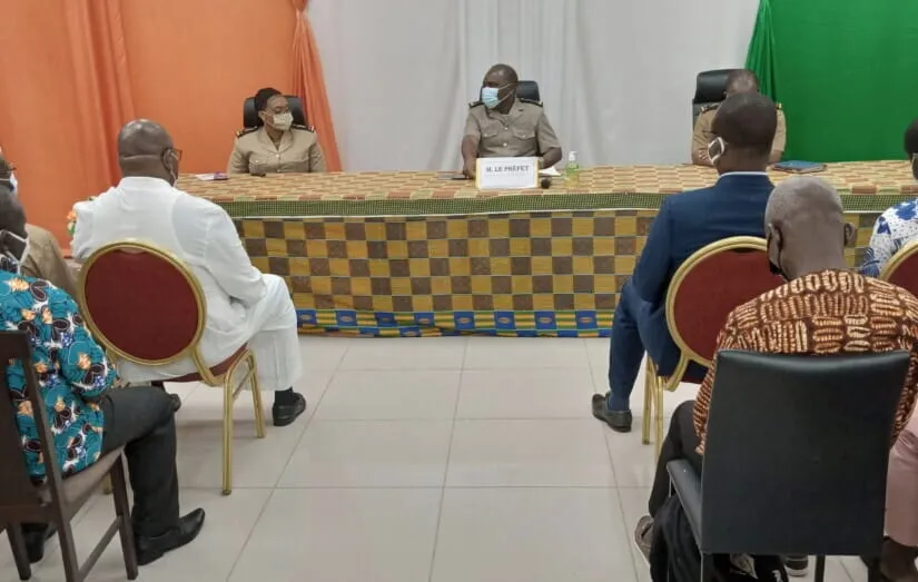 Le préfet de Dimbokro rencontre les guides religieux