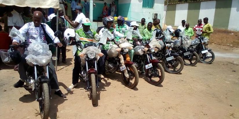 Des responsables de sections du PDCI à Séguéla reçoivent des motos – Actualité ivoirienne 14/02/2021