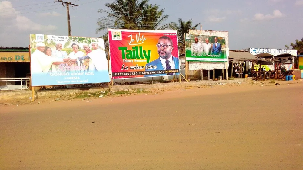 Législatives 2021 à Bangolo: duel des panneaux d’affichage