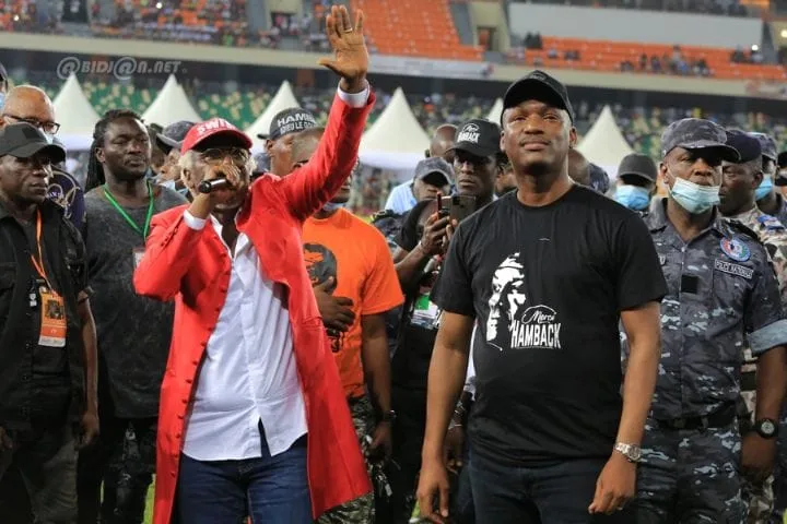 Alpha Blondy, Koffi Olomidé, Fally… chantent et dansent pour Hamed Bakayoko
