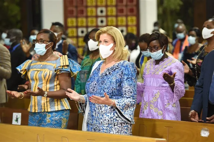 Dominique Ouattara prie pour la paix en Côte d’Ivoire