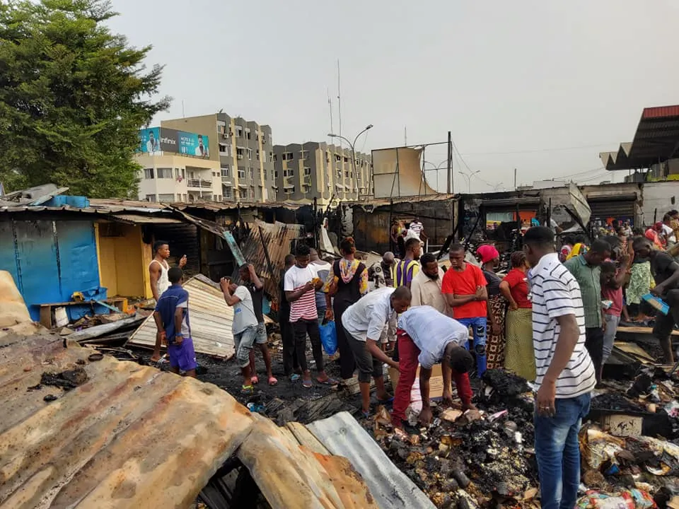 Incendie à Port-Bouët : le marché annexe part en fumé