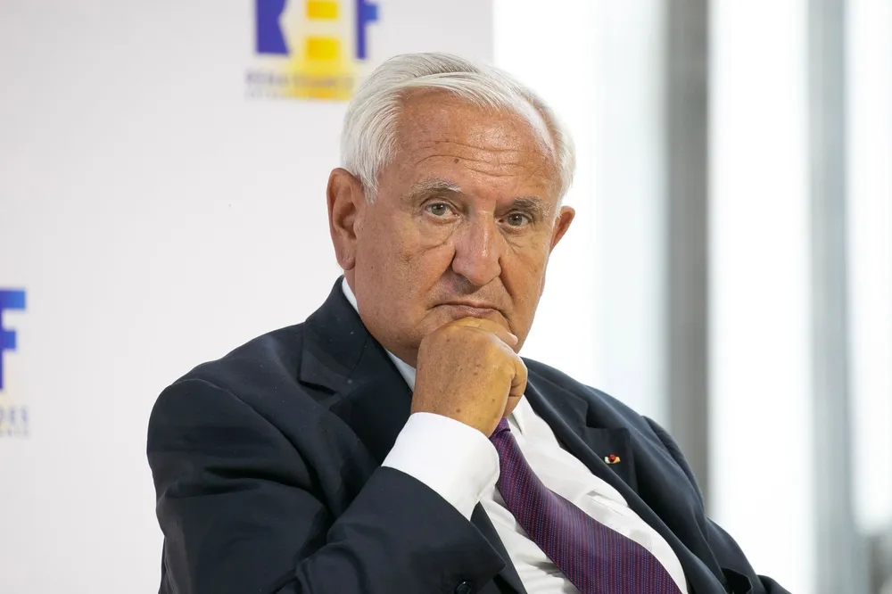 Bombardement Bouaké : Raffarin révèle, « quand 3 ministères sont impliqués, au bout de 16 ans, le secret n’est pas sorti »