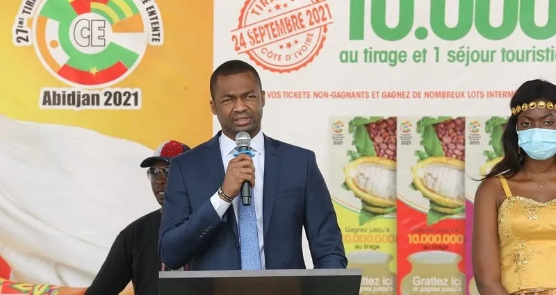 Dimbokro: La LONACI finance des projets portés par des jeunes filles