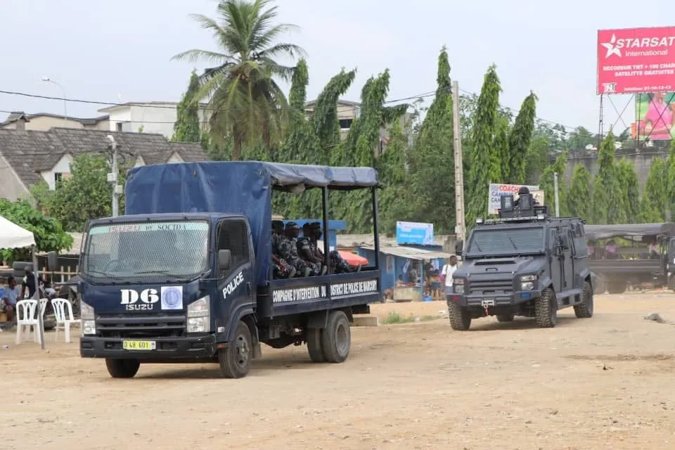 Damana Pickass face au juge : plusieurs militants du PPA-CI venus accompagner leur SG arrêtés par la police