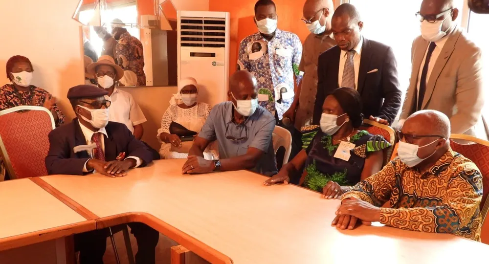 Simone Gbagbo accueille les ex-exilés pro-Gbagbo