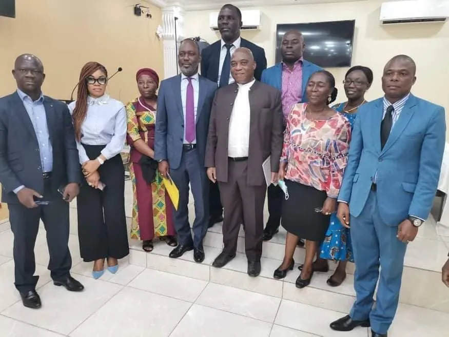 Ahoua Don Mello en passe de rentrer à Abidjan après dix ans d’exil : son passeport bientôt délivré