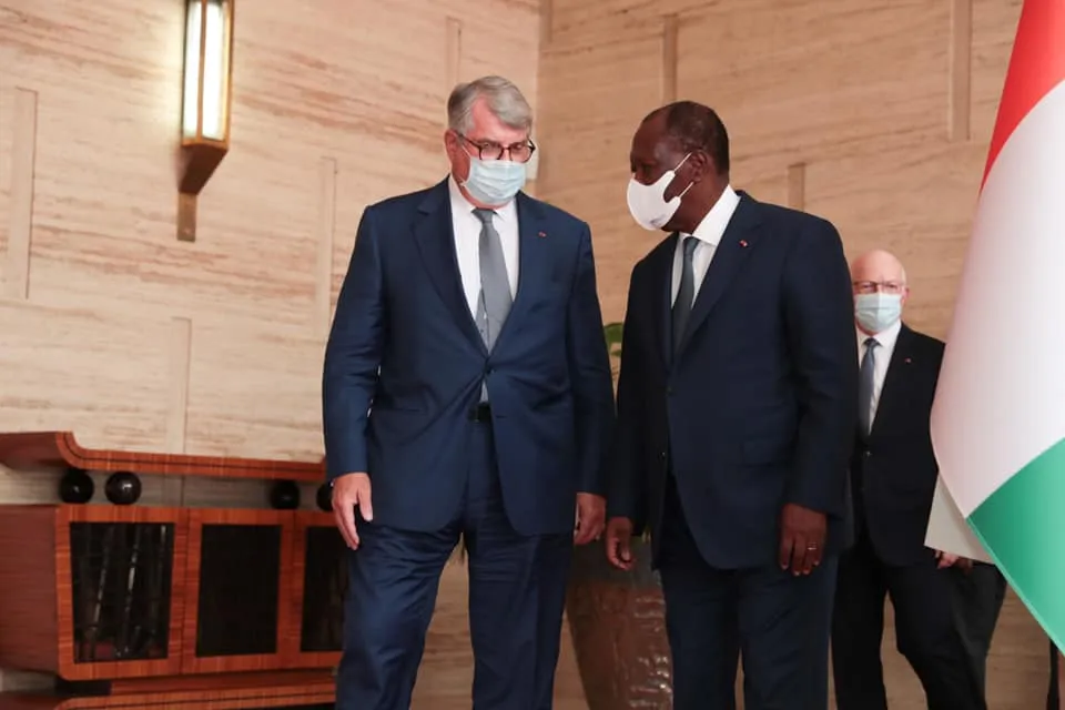 Coupure du courant : le groupe Bouygues réagit face à Ouattara, « Il faudrait un tout peu de patience »