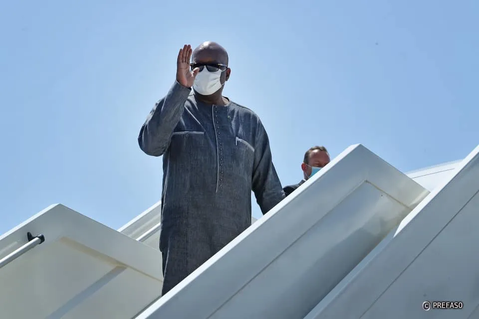 Roch Kaboré quitte le Burkina pour « raison médicale »