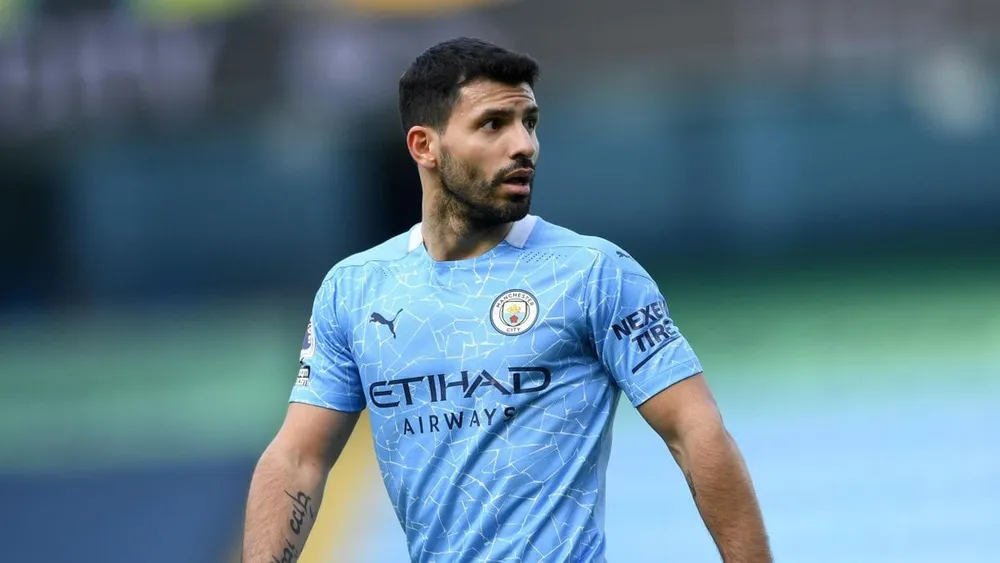 FC Barcelone: Sergio Agüero répond aux rumeurs sur sa retraite