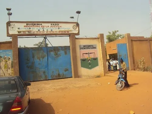 Burkina : découverte de 9 cas du Covid-19 à la MACO, à la plus grande prison civile du pays