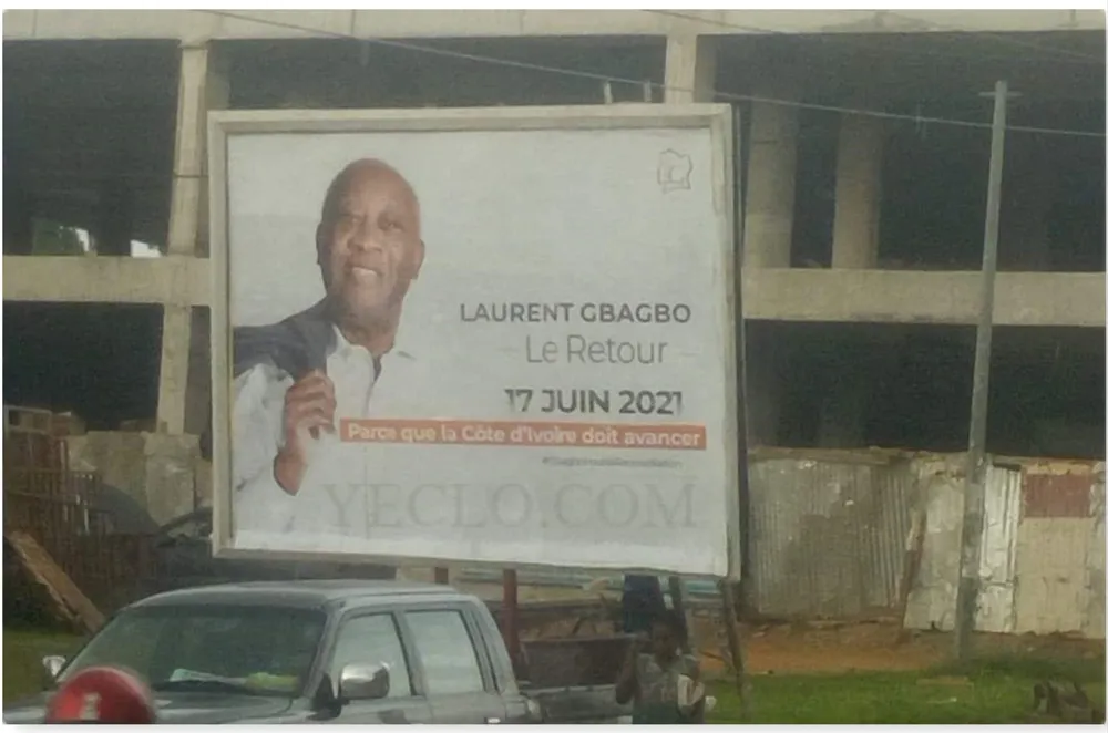 Affiches de Gbagbo vandalisées : Me Habiba Touré s’en prend au Conseil Supérieur de la Publicité