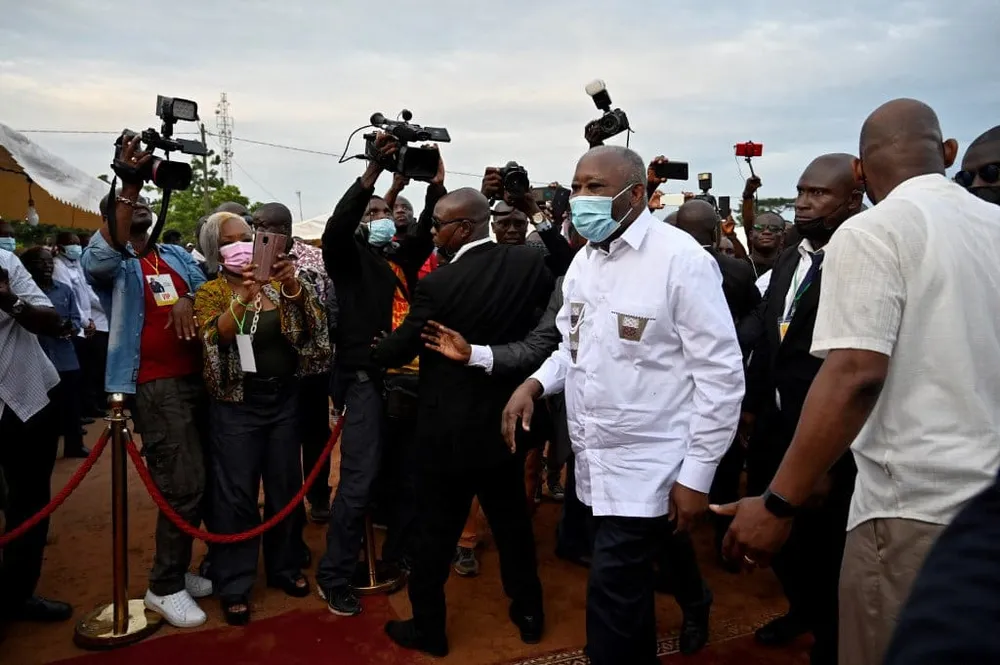Gbagbo visite les prisonniers de la crise post-électorale de 2011