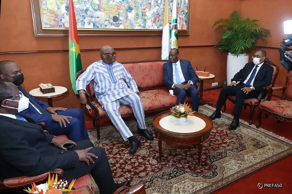 IDA-20 : arrivée du président du Burkina Roch Marc Kaboré à Abidjan