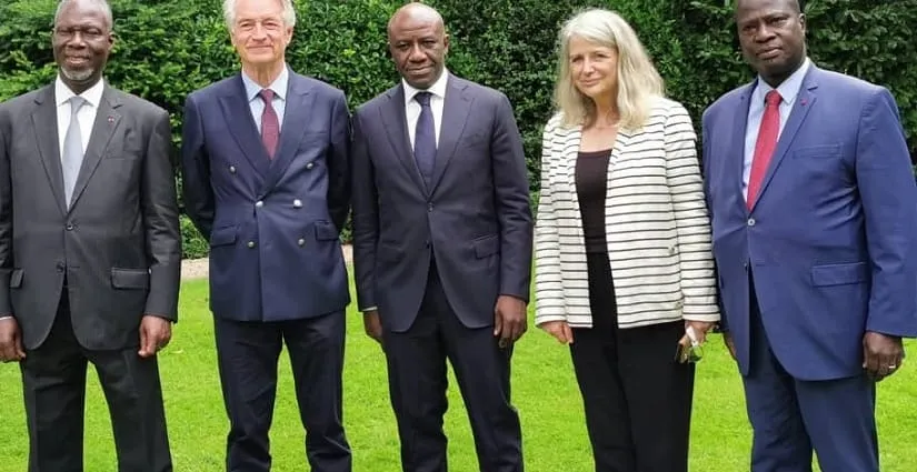 A Paris, le ministre Roger Adom  présente les atouts de la Côte d’Ivoire dans le numérique