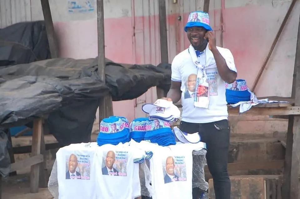 Gbagbo chez Bédié : Daoukro déjà aux couleurs du Woody, des images
