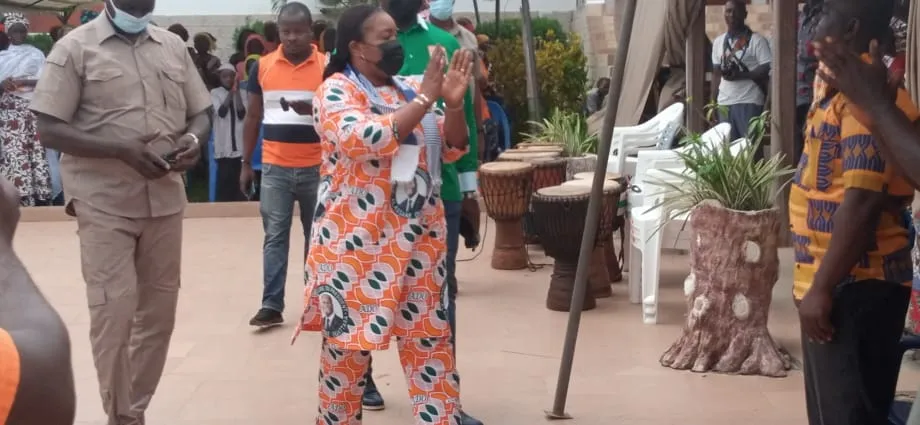 Arlette Badou depuis Sinfra : « il n’y a que le RHDP pour préserver les acquis réalisés par le président Ouattara »