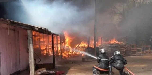 Gabon : un incendie ravage une dizaine de maisons à Libreville