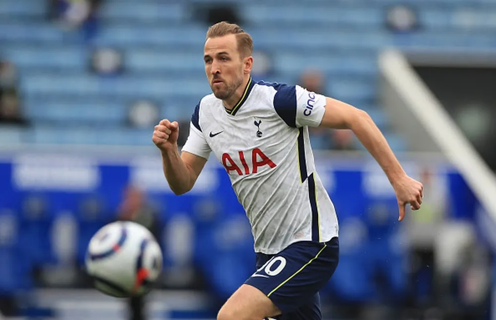 Harry Kane annonce qu’il reste à Tottenham