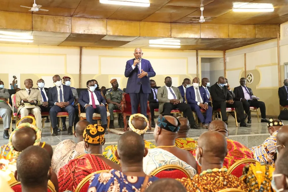 Patrick Achi aux chefs traditionnels du Sud-Comoé : « Ouattara, me charge de vous dire merci »