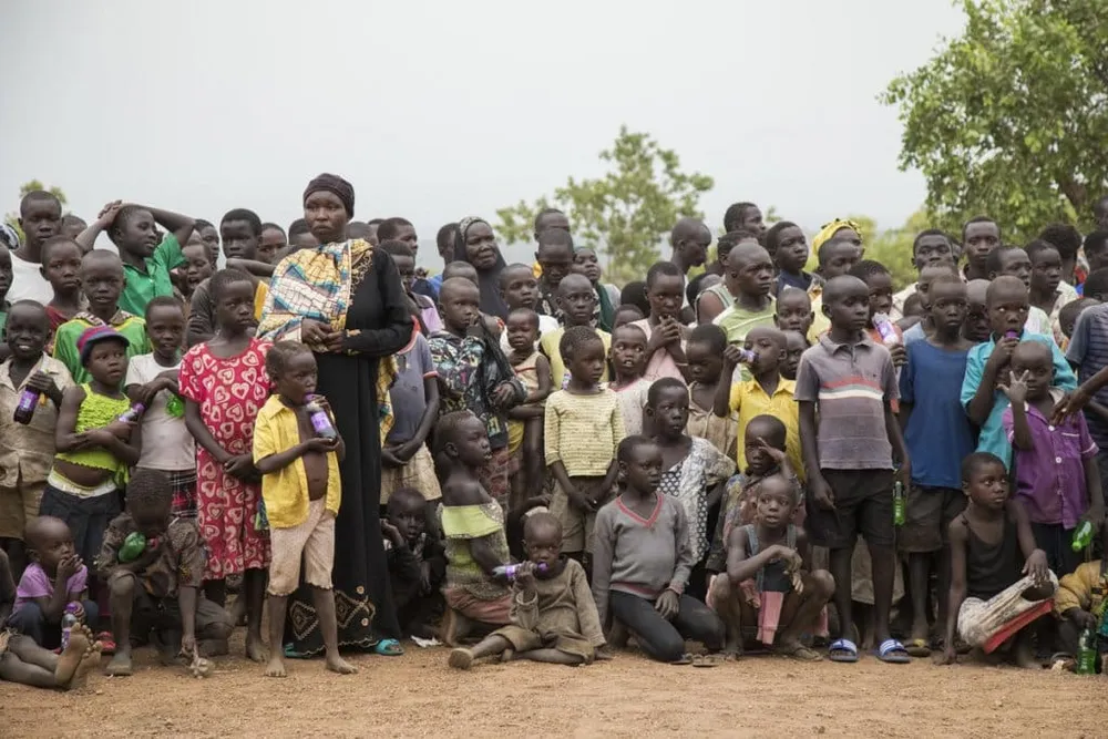 Nigeria: les projets de fermeture de camps de déplacés inquiètent l’Amnesty International