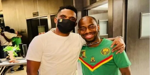 Samuel Eto’o a-t-il vraiment invité Camille Makosso? Coulisses d’un voyage controversé au Cameroun