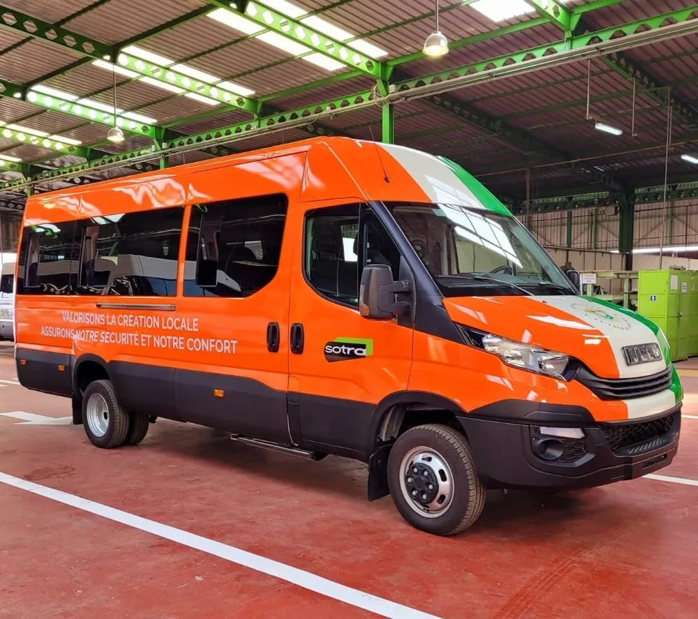 40 chauffeurs de Yopougon et Abobo bénéficiés des nouveaux minicars gbakas made in Côte d’Ivoire gbakas