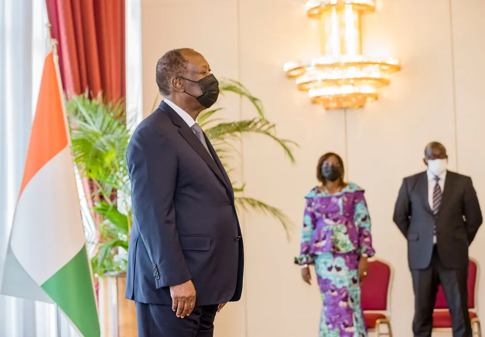 Alassane Ouattara reçoit les Lettres de créance de cinq nouveaux Ambassadeurs