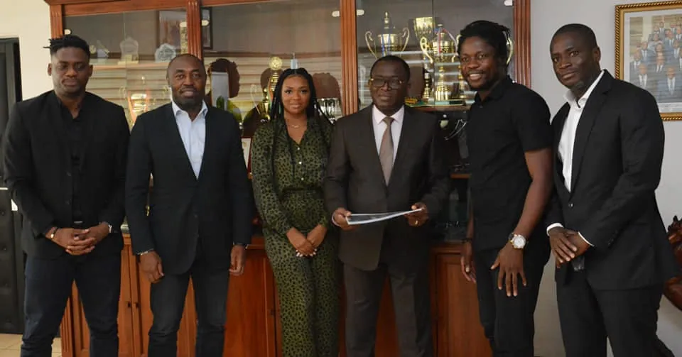 Côte d’Ivoire : la fondation Franck Kessié chez le ministre Paulin Claude Danho