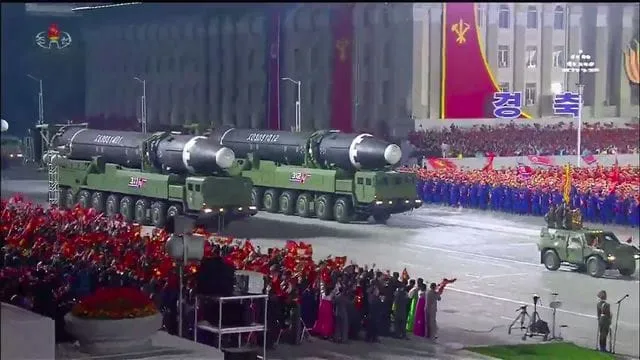 La Corée du Nord sort le Hwasong-17 surnommé le « missile monstre »
