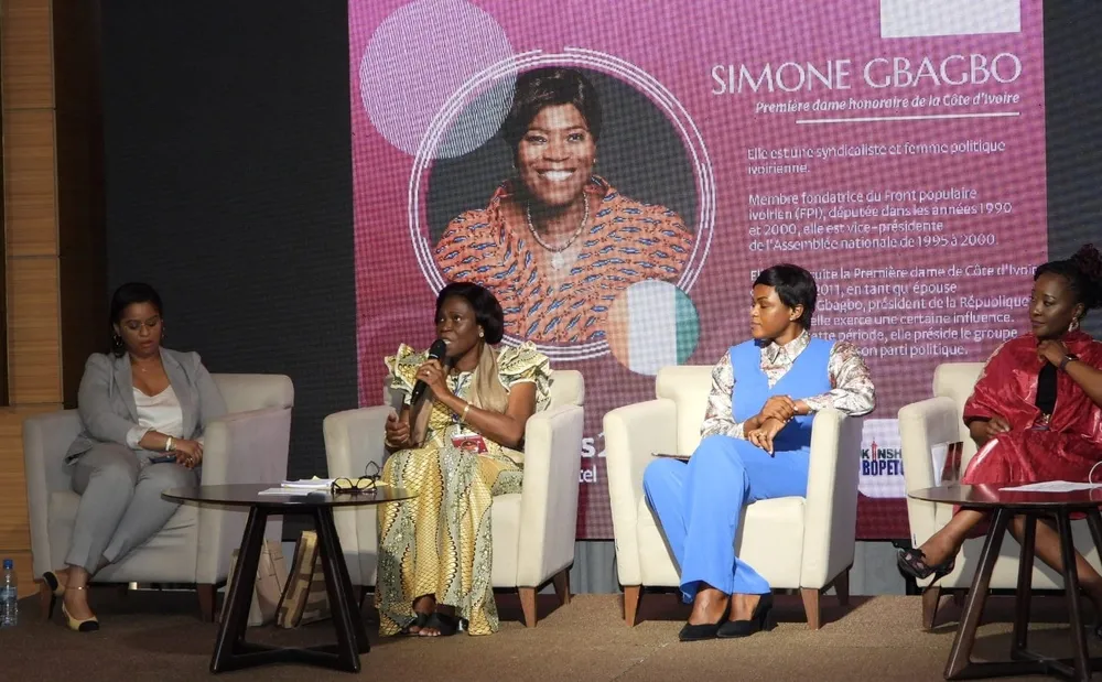 Congo-Kinshasa: Simone Gbagbo face à l’auditoire des femmes entrepreneures