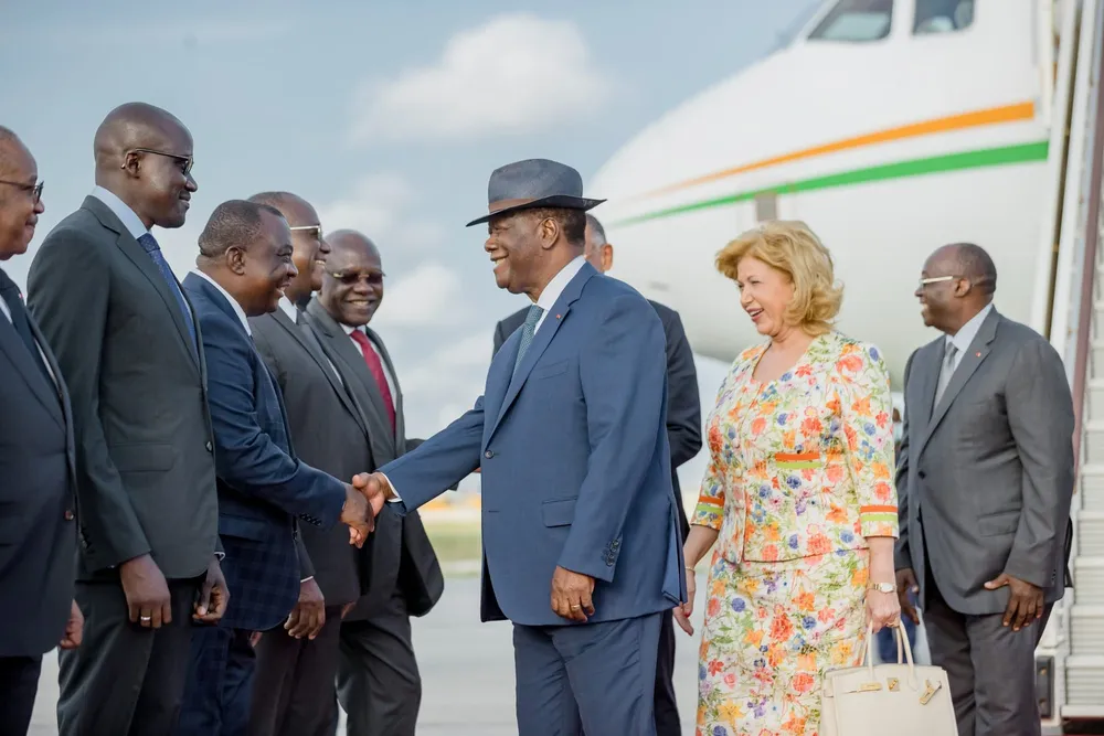 Ouattara en France avant le sommet de la CEDEAO le 3 juillet 2022