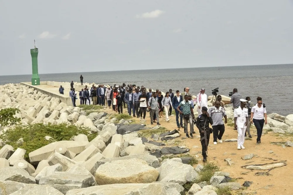PAA : les Ambassadeurs accrédités à Abidjan visitent le Port Autonome d’Abidjan